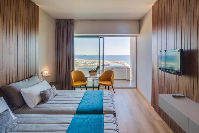sun hall hotel