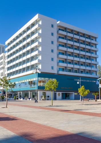 sun hall hotel