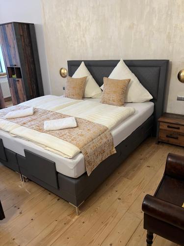 pension and restaurant atmosfera