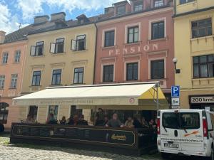 pension and restaurant atmosfera