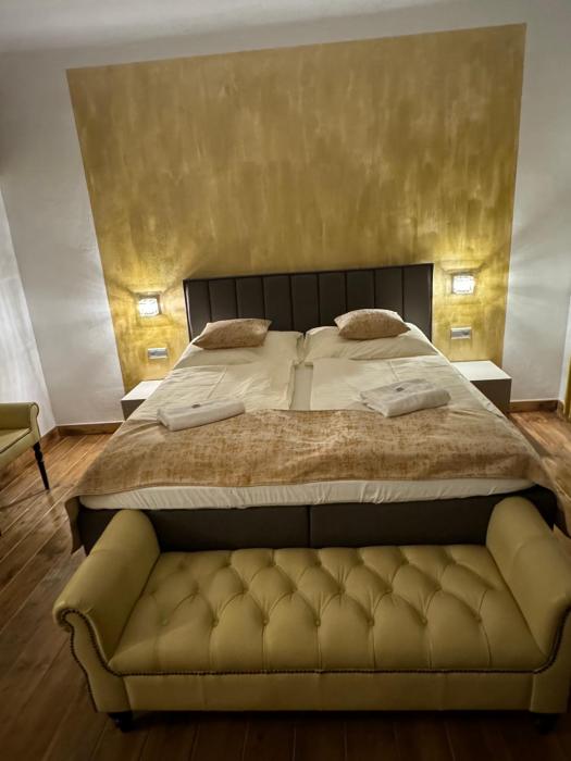 pension and restaurant atmosfera