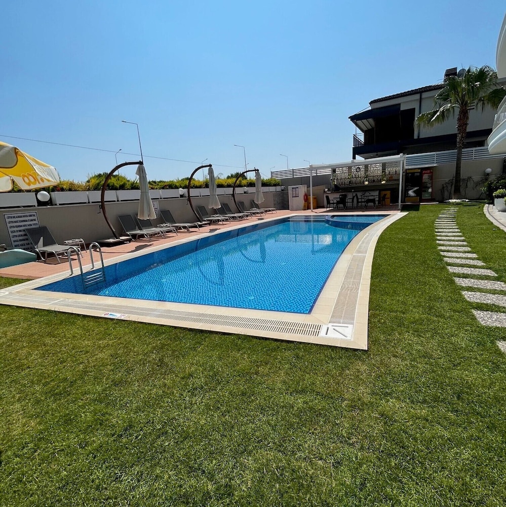 as hotel cesme