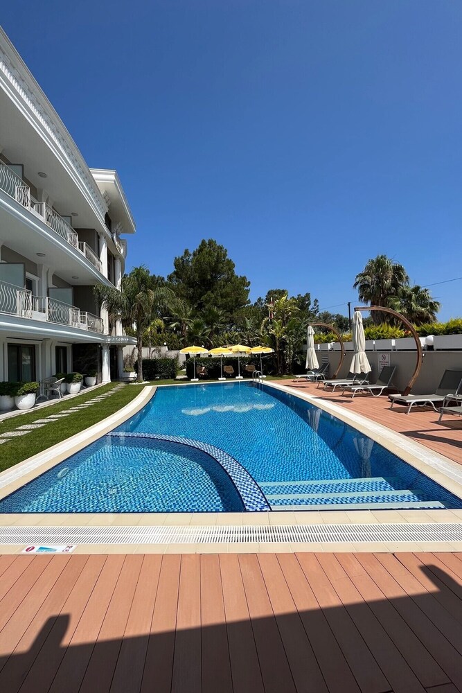 as hotel cesme