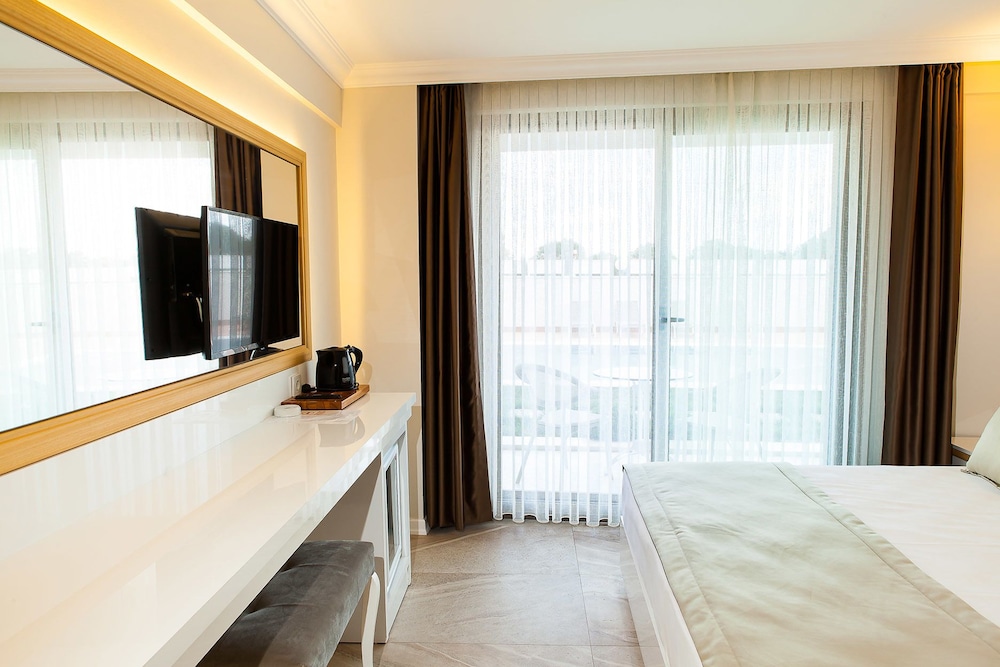 as hotel cesme