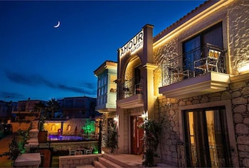 amour alacati butik otel