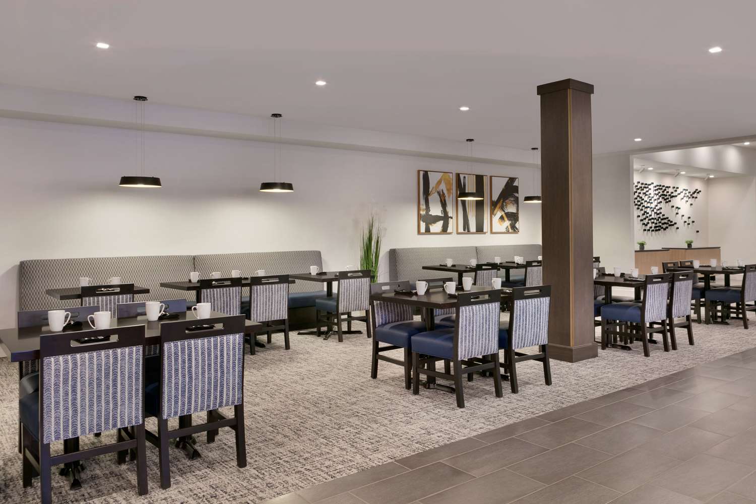 doubletree by hilton canton downtown