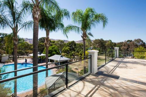 lake hume resort