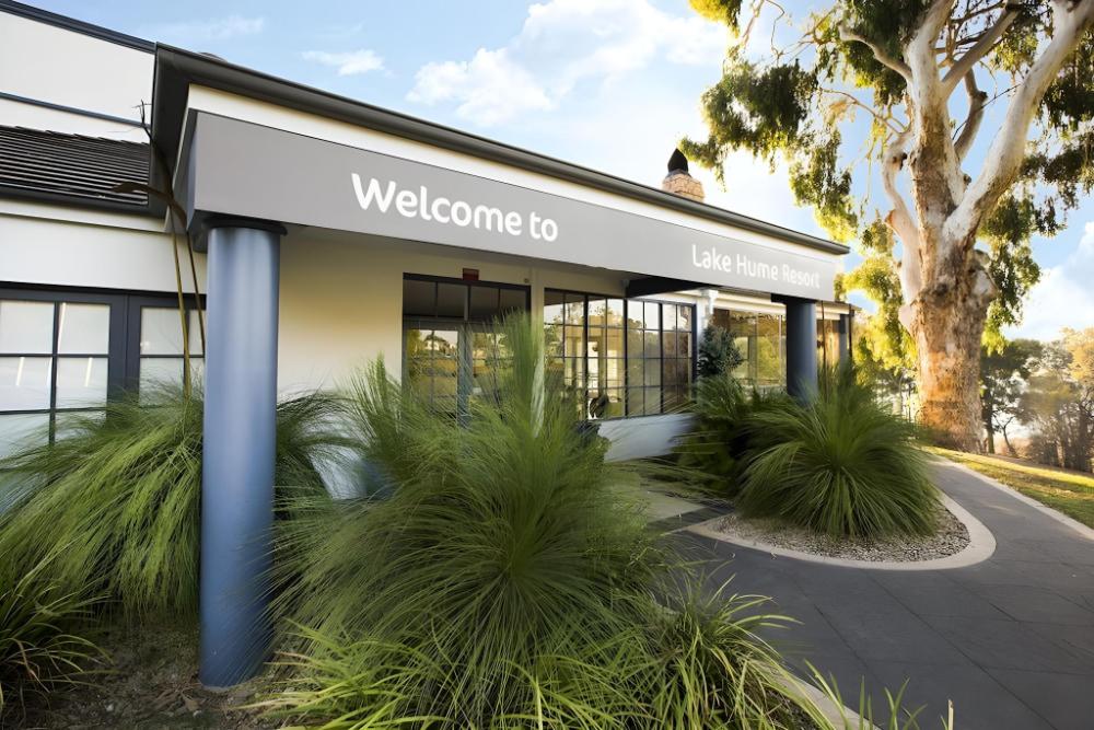 lake hume resort