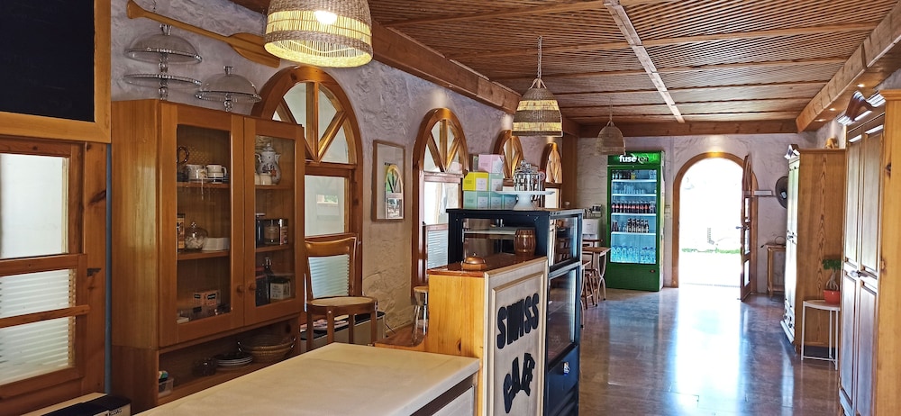 swiss eviniz hotel adults only