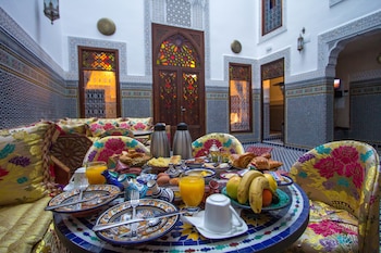 fes