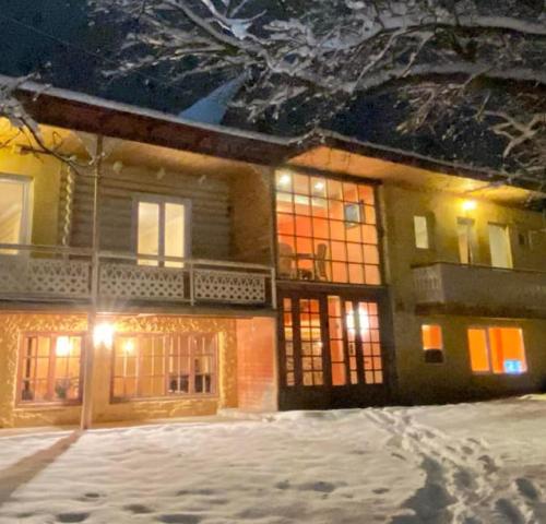 Artvilla Bakuriani,Borjomi>>Bakuriani,3 star