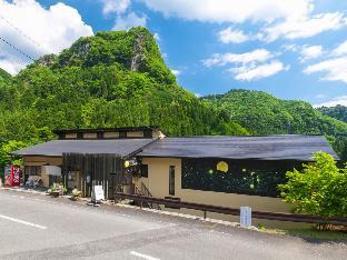 ryokan chiisana oyado tsuki no hotaru