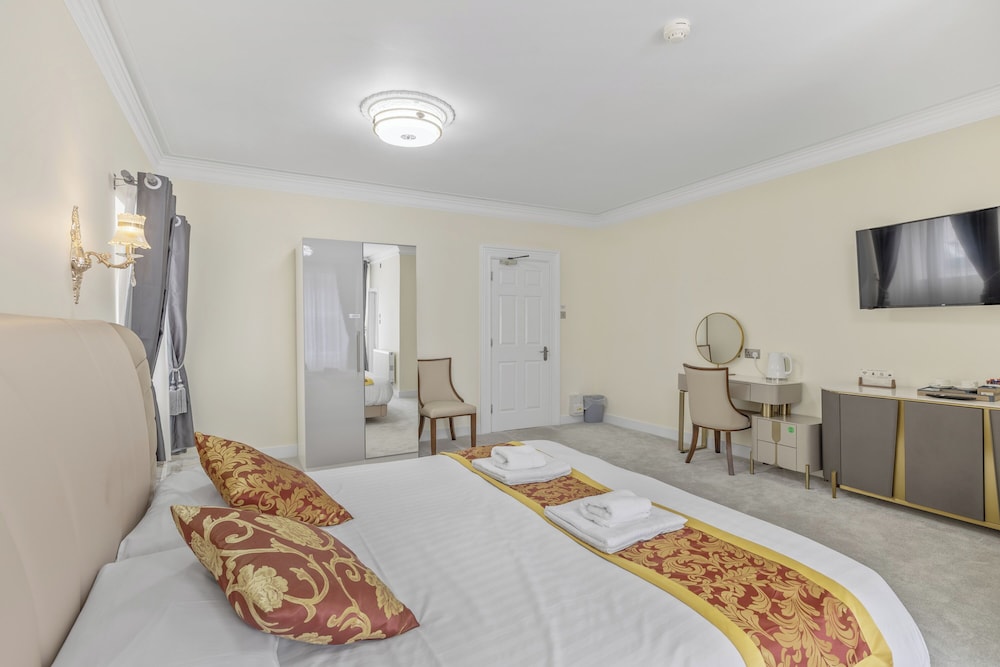 the drake hotel plymouth