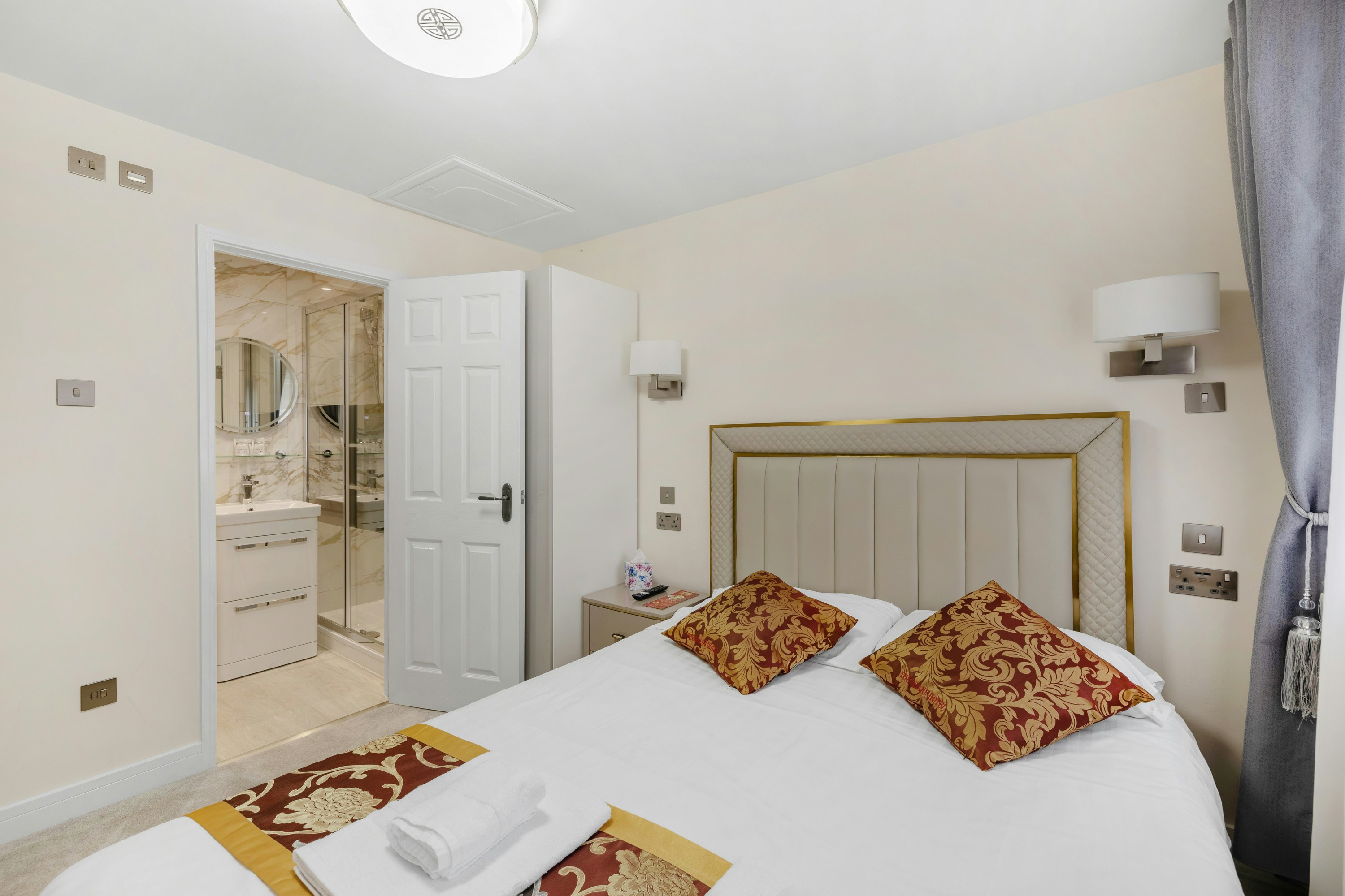 the drake hotel plymouth