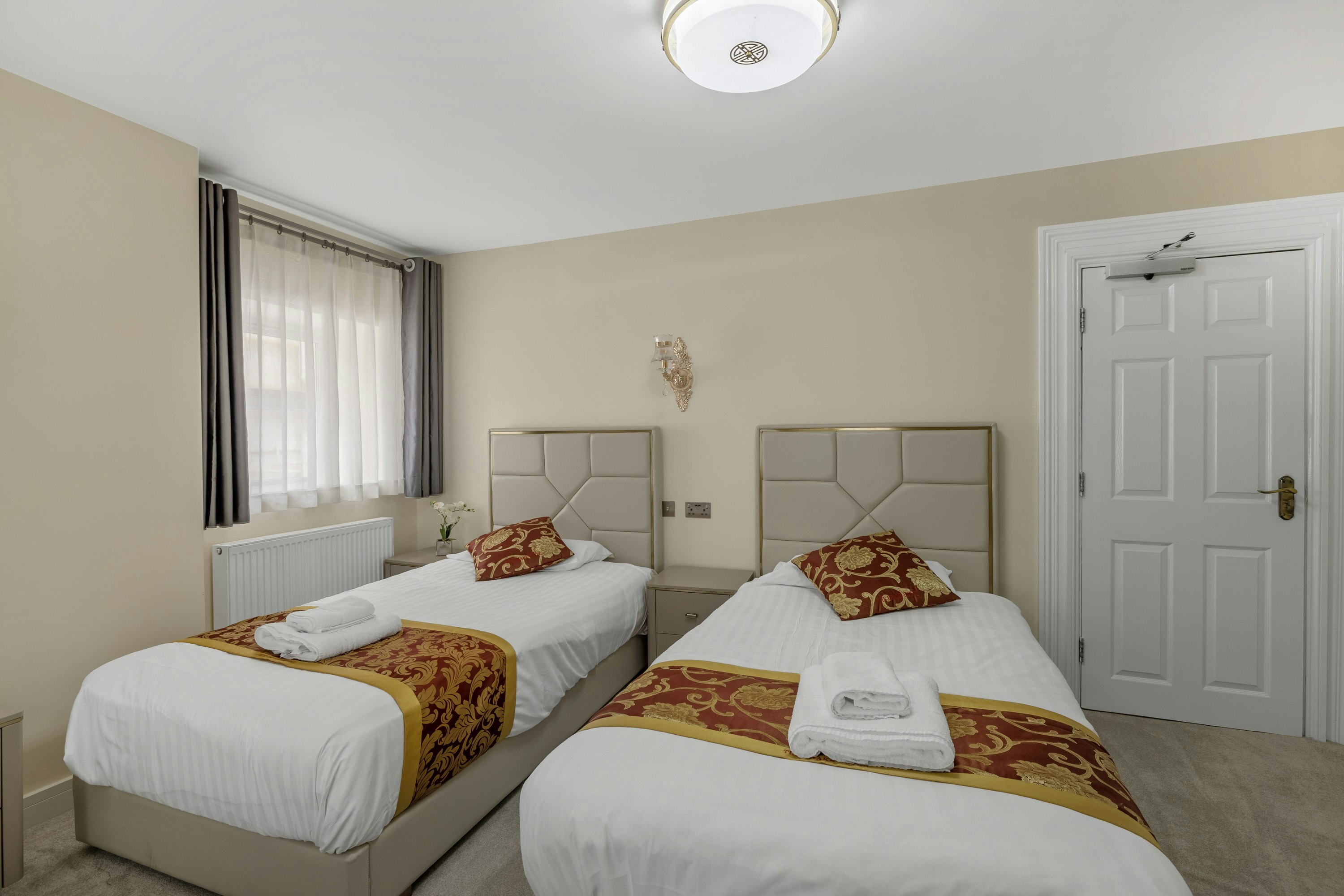 the drake hotel plymouth