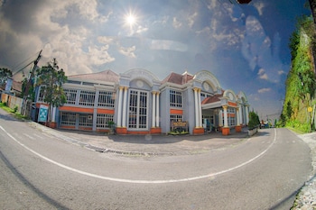 royal tretes view hotel and convention