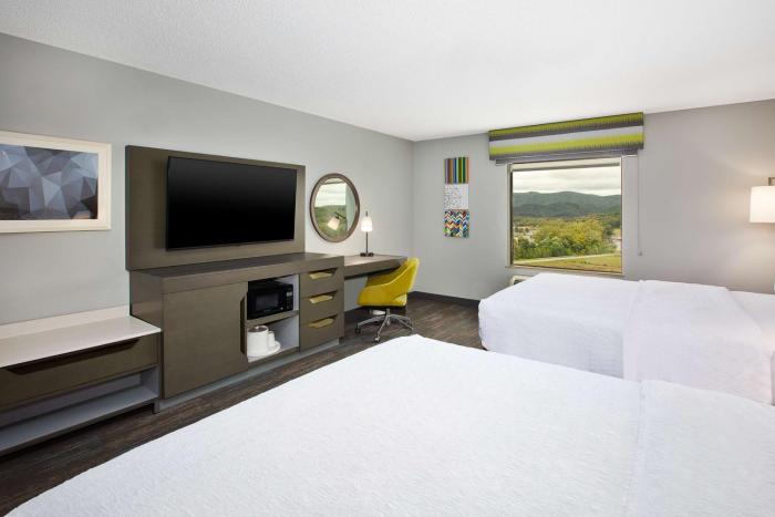 hampton inn elkins