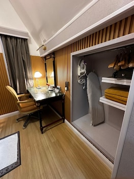 shari la island resort