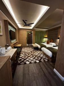 shari la island resort