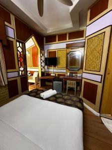 shari la island resort