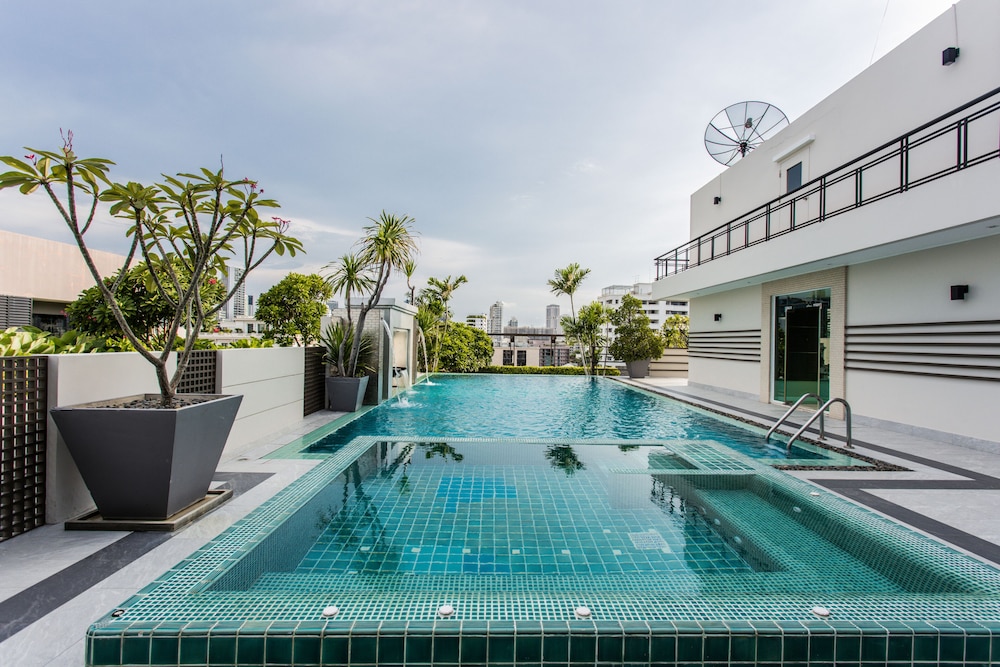 d varee residence montara thonglor 25 bangkok
