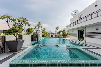 d varee residence montara thonglor 25 bangkok