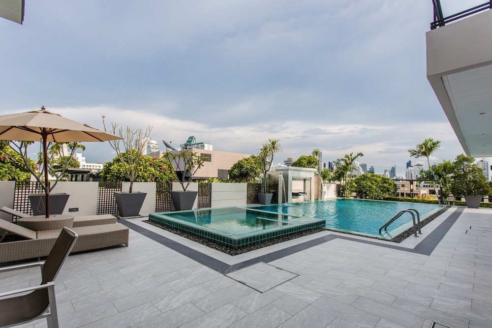 d varee residence montara thonglor 25 bangkok