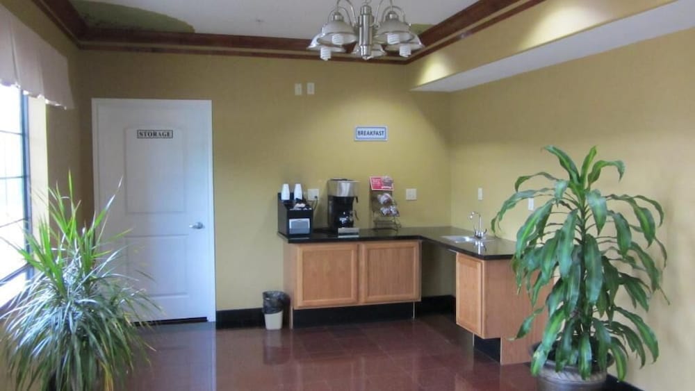 palace inn greenspoint