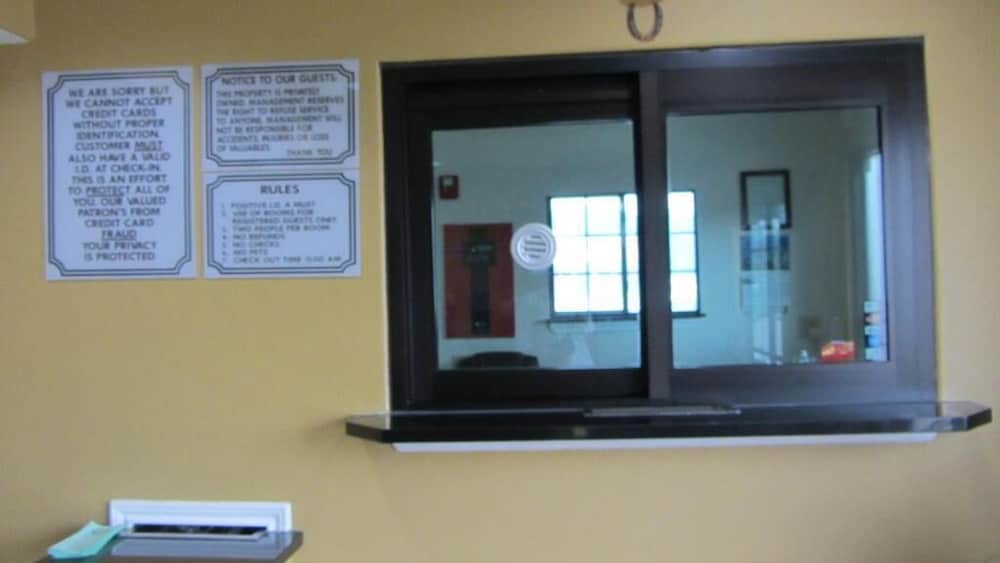 palace inn greenspoint