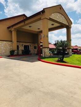 palace inn greenspoint