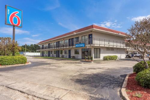 motel 6 meridian ms