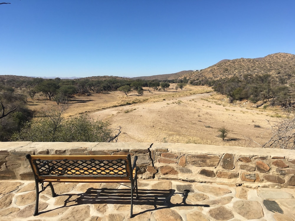 dusternbrook safari guest farm