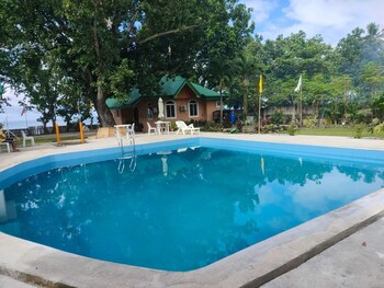 Camiguin Island Home,Catarman>>Camiguin,2.5 star