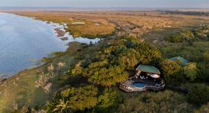 makakatana bay lodge