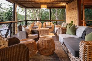 makakatana bay lodge