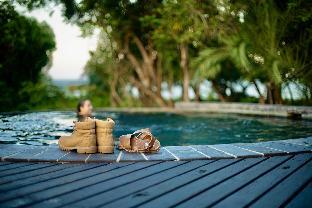 makakatana bay lodge