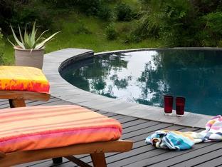 makakatana bay lodge