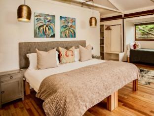 Makakatana Bay Lodge,Hluhluwe>>Durban,4 star