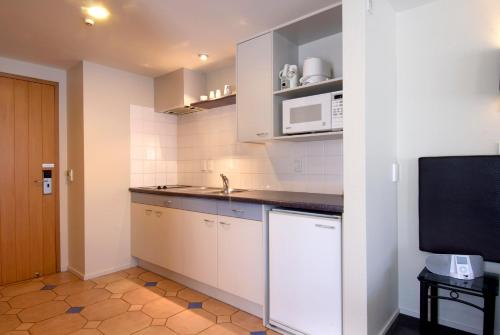 hurleys of queenstown