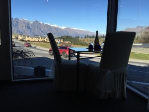 hurleys of queenstown