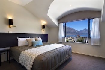 hurleys of queenstown