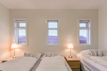 sy ra skor ugil guesthouse