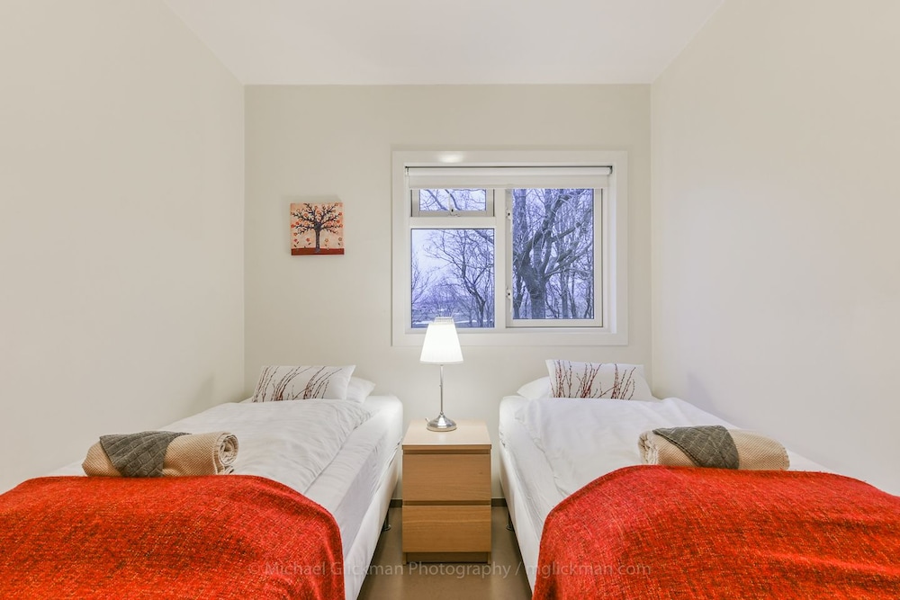 sy ra skor ugil guesthouse