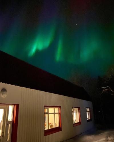 sy ra skor ugil guesthouse