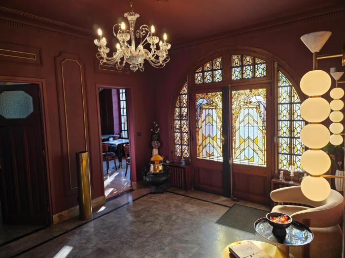 castel bayeux guesthouse