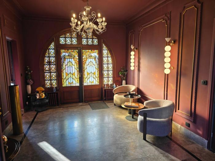 castel bayeux guesthouse