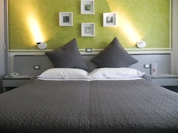 Liberty,Trento>>Levico Terme,3 star