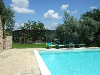 Le Fonti A San Giorgio,Florence>>Certaldo,4 star