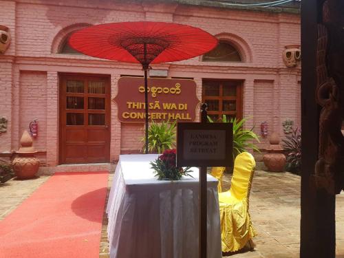 bagan hotel river view