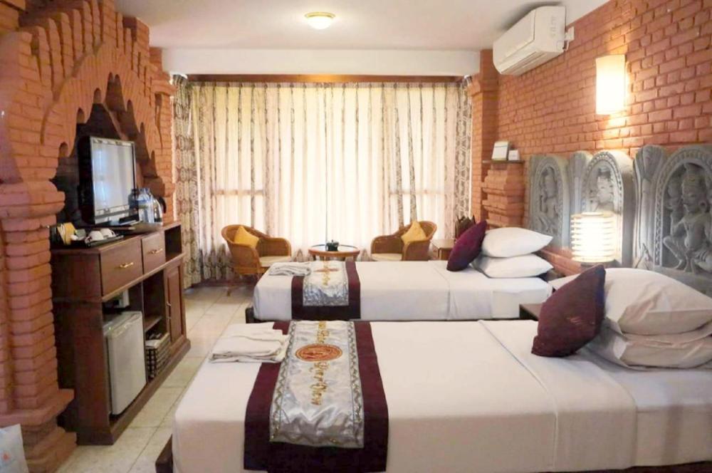 bagan hotel river view